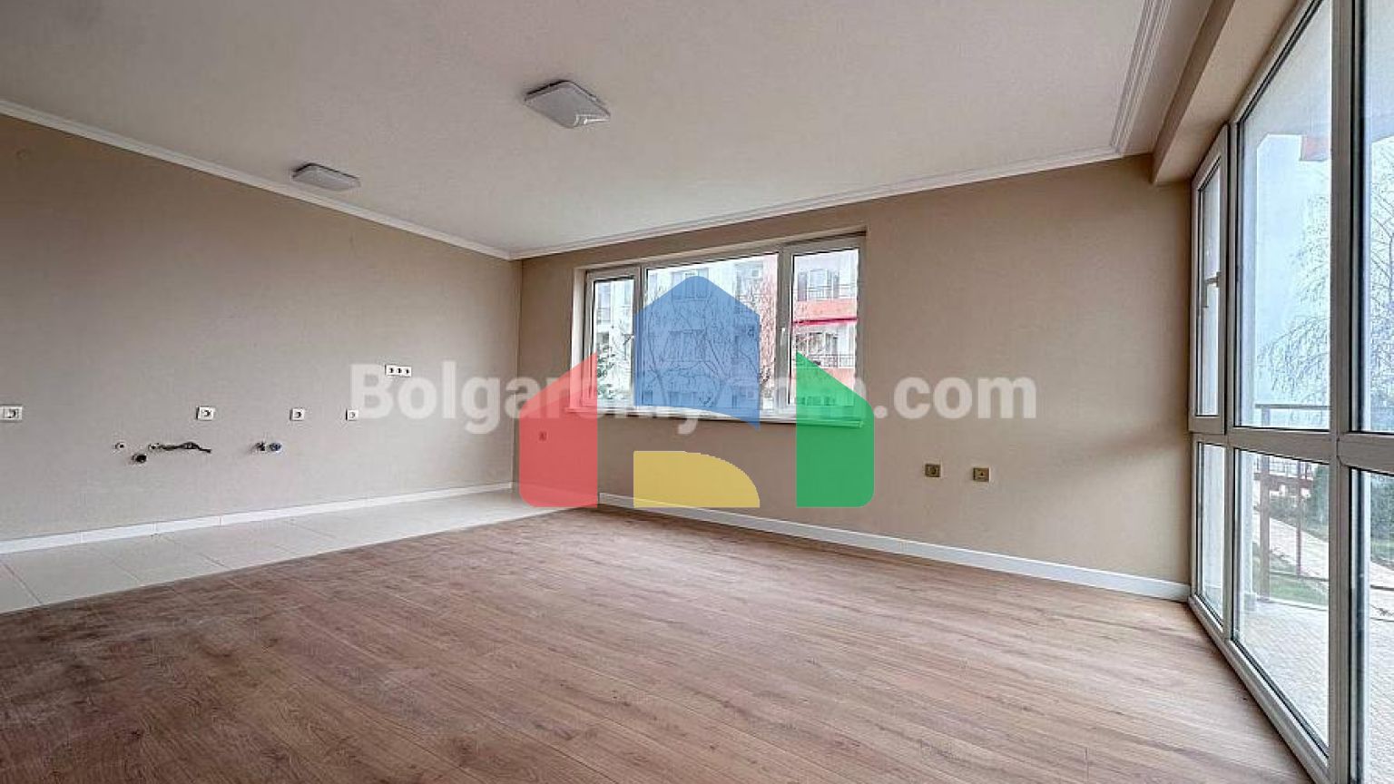 Двокімнатна квартира в Рив'єра Форт