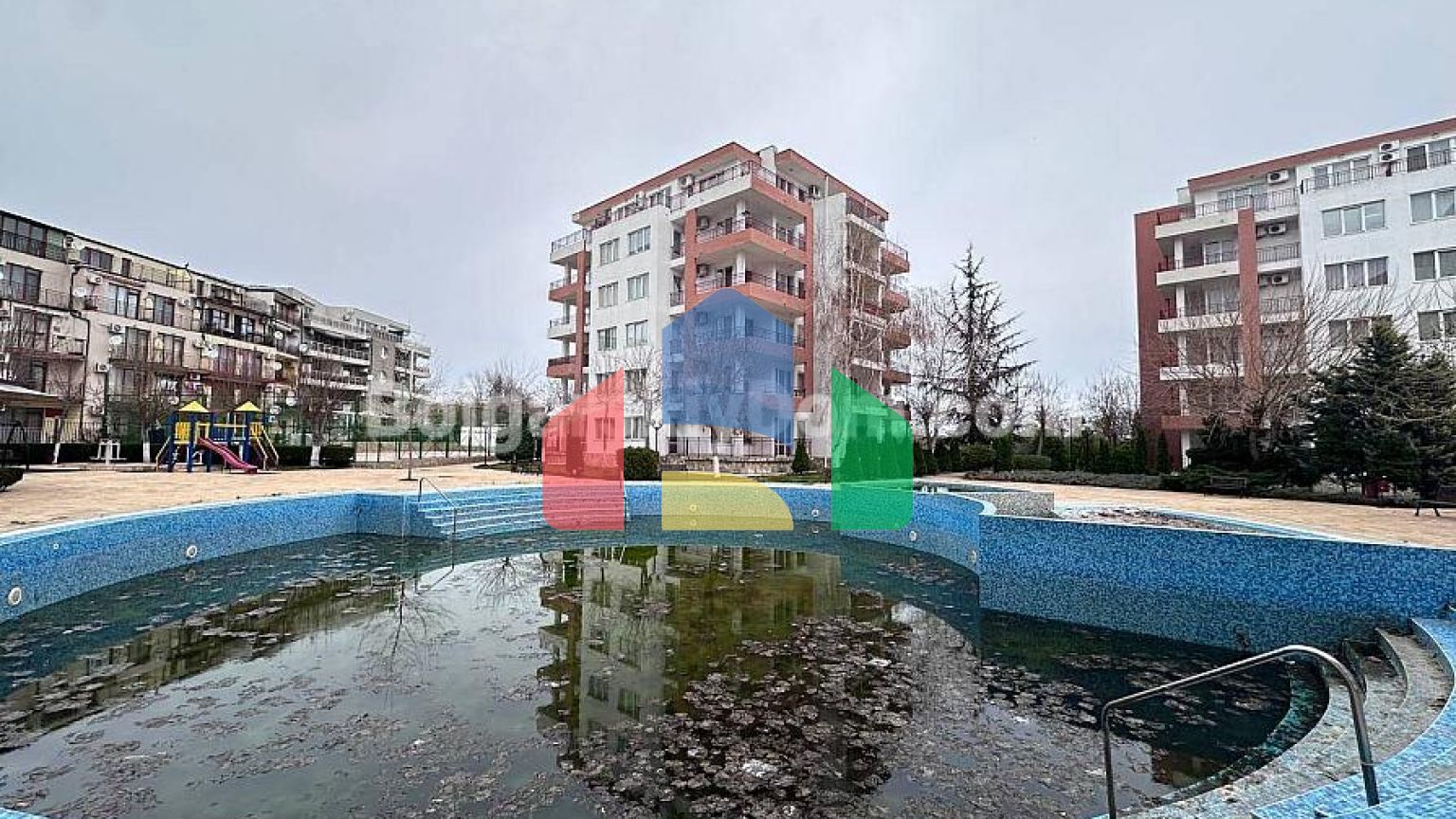 Двокімнатна квартира в Рив'єра Форт