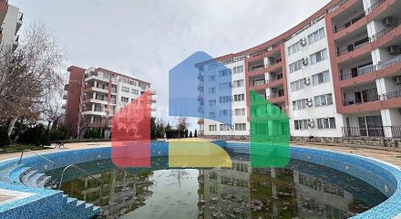 Двокімнатна квартира в Рив'єра Форт