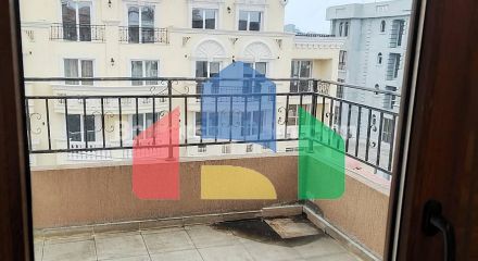 Трикімнатна квартира в Елітонія 3