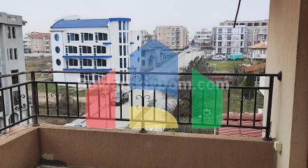 Трикімнатна квартира в Елітонія 3