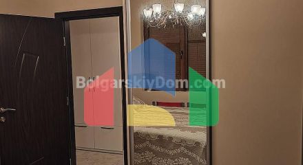 Трикімнатна квартира в Елітонія 3