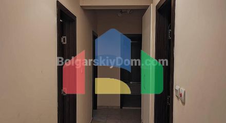 Трикімнатна квартира в Елітонія 3