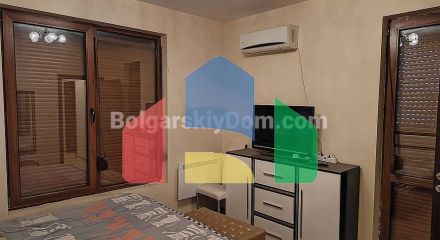 Трикімнатна квартира в Елітонія 3