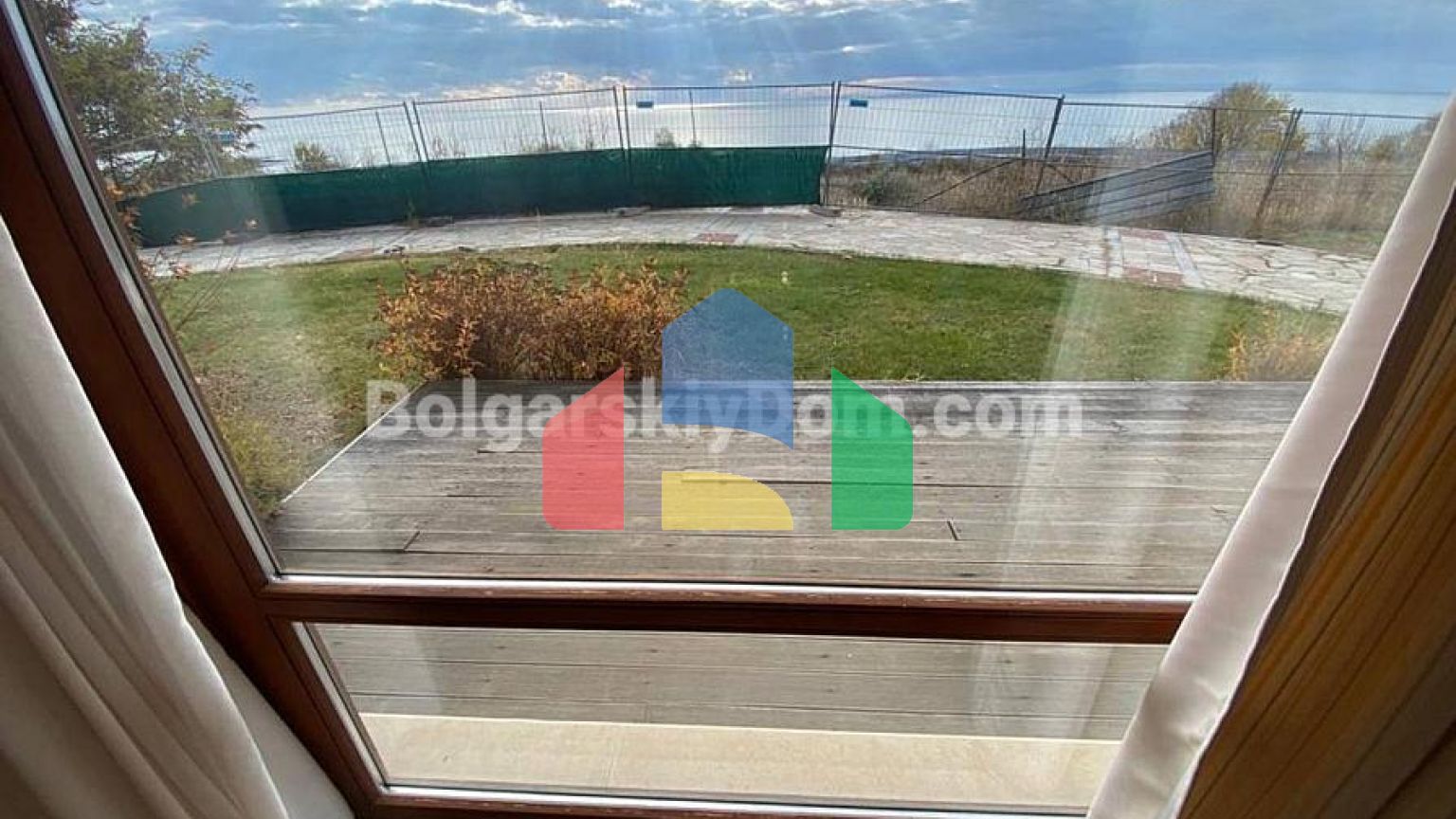 Чотирикімнатна квартира в Емеральд Біч Резорт