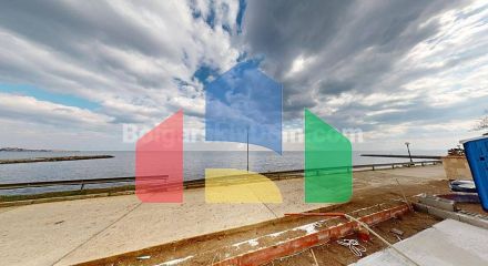 Двокімнатна квартира в Вілла Метара