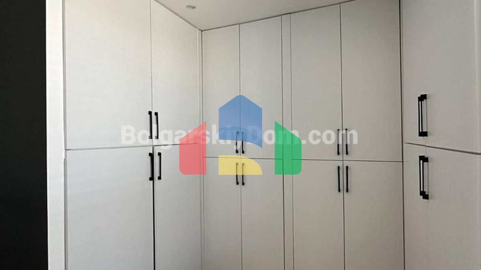 Дом в Равде