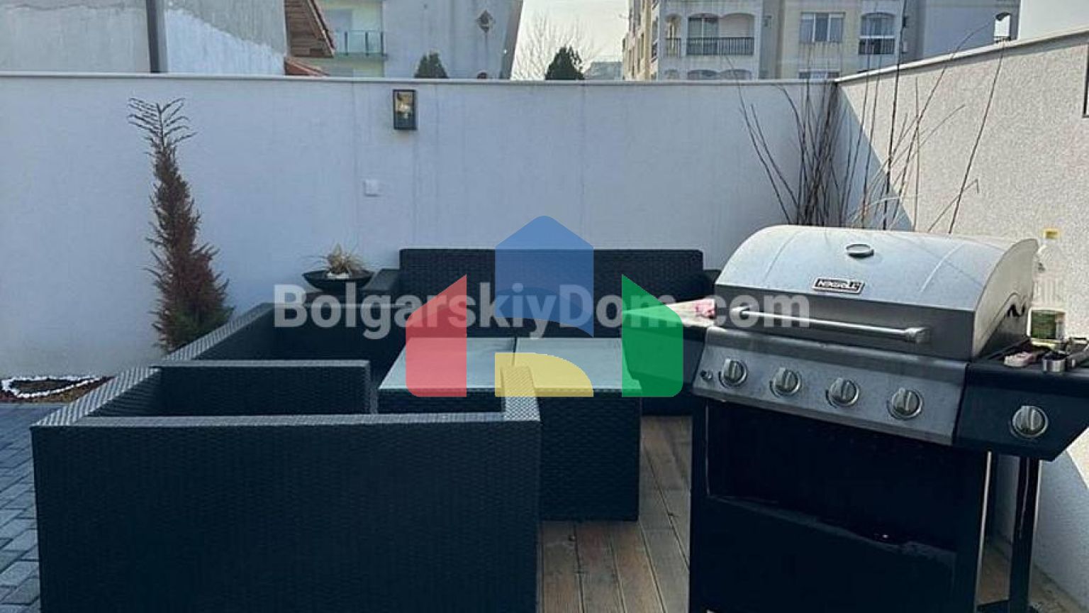 Дом в Равде