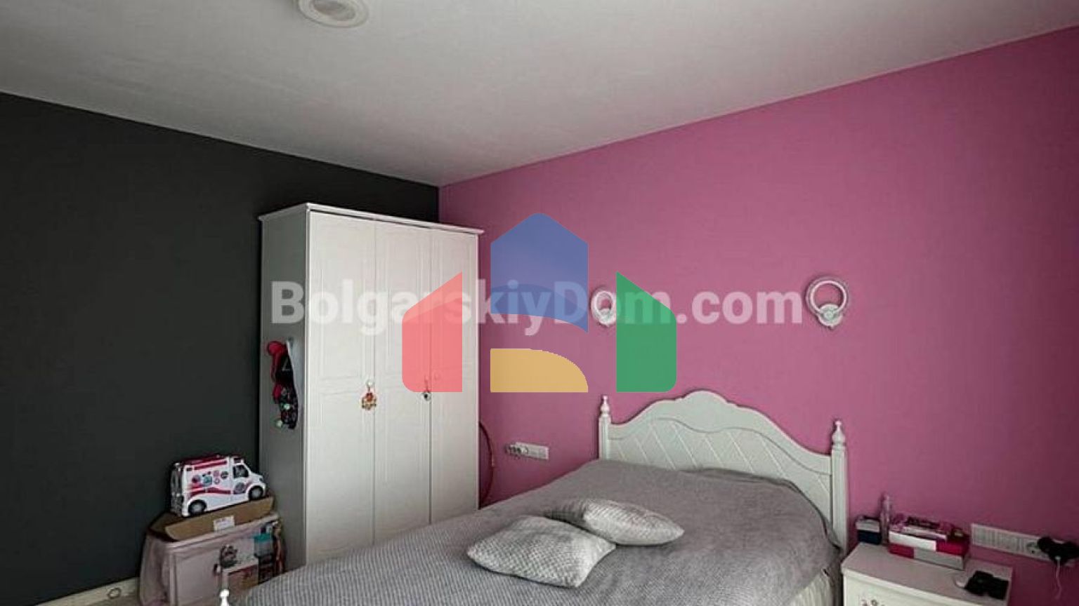 Дом в Равде