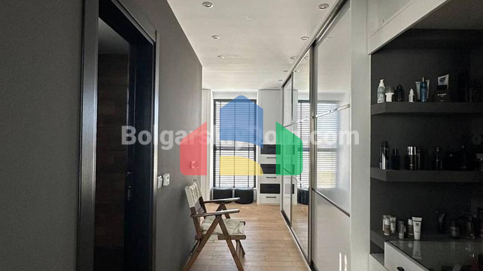 Дом в Равде