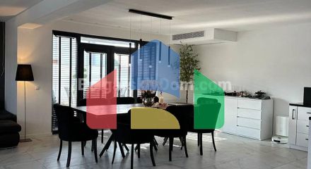 Дом в Равде