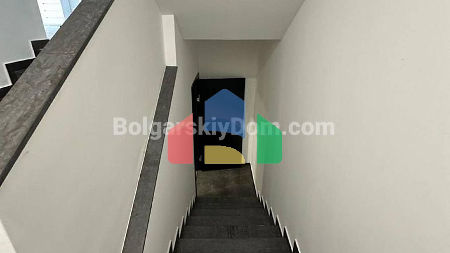 Дом в Равде