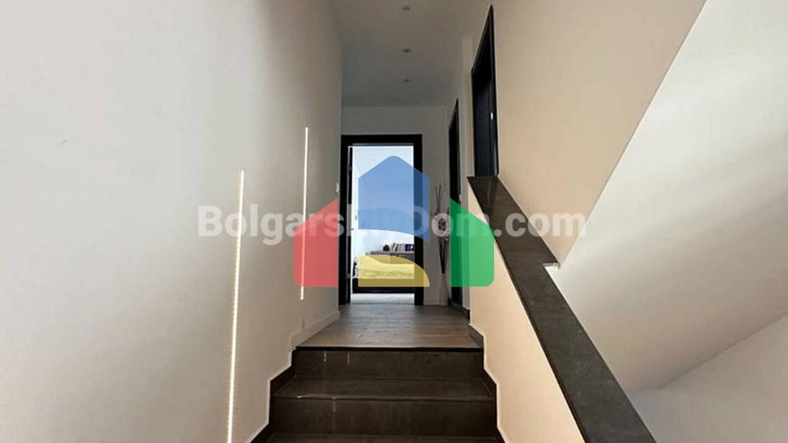 Дом в Равде