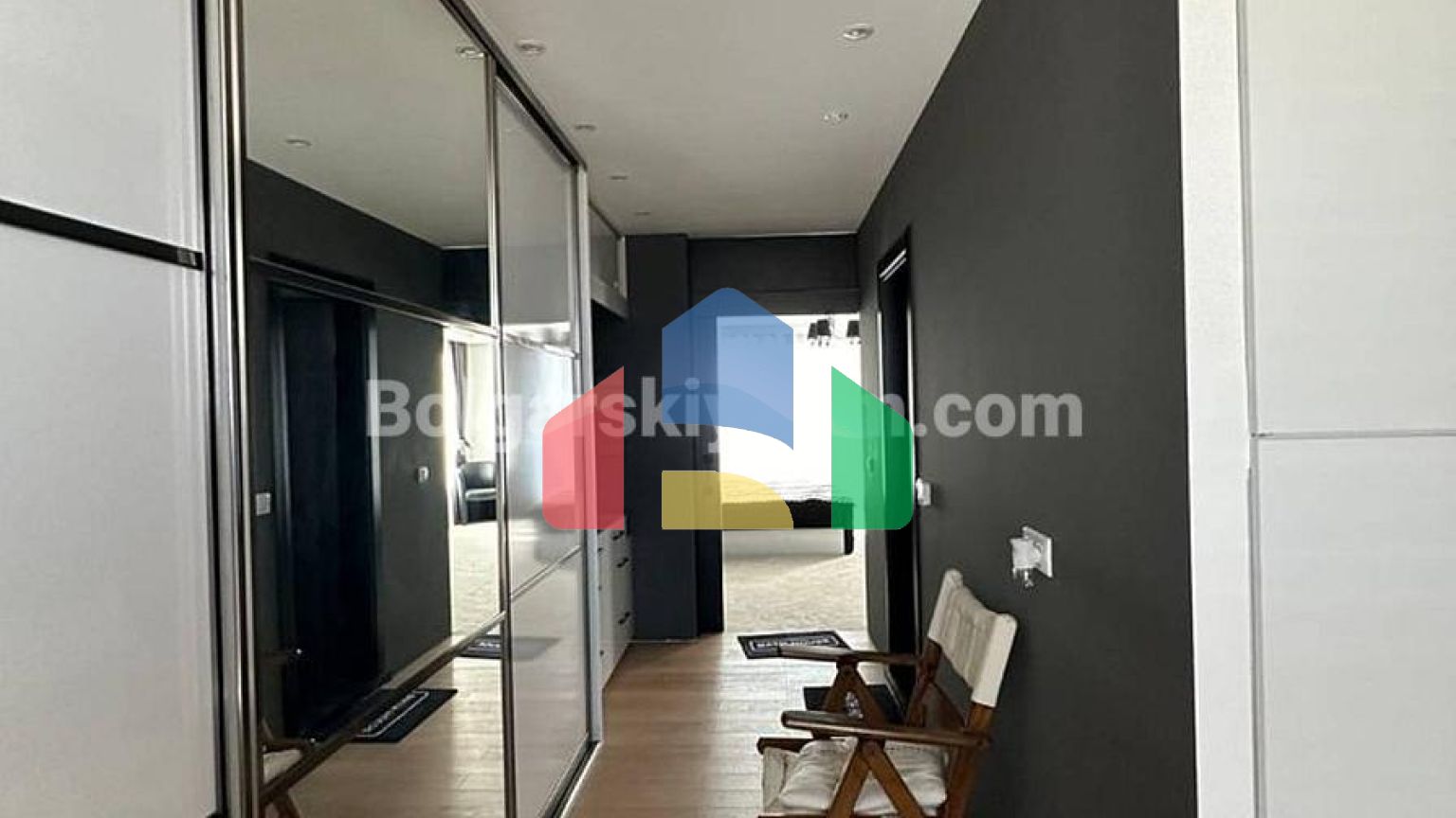 Дом в Равде