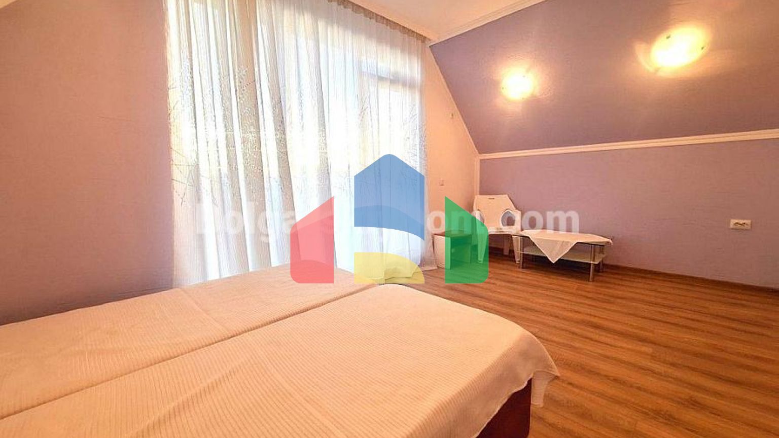 Трикімнатна квартира в Равді