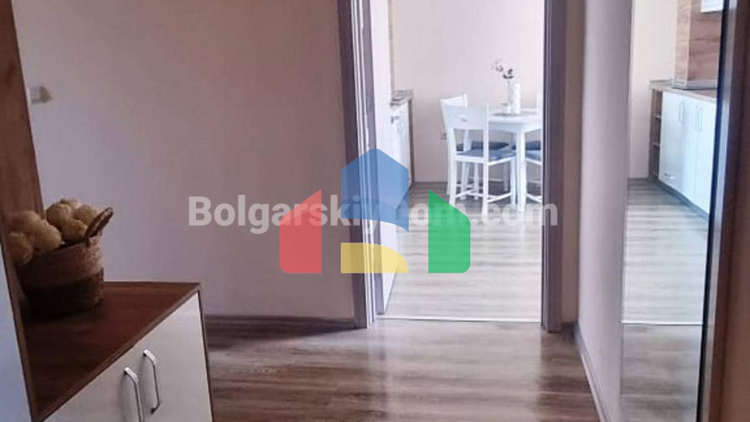 Трикімнатна квартира в Аполлон 9