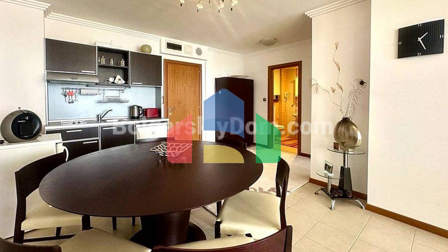 Двокімнатна квартира в Емеральд