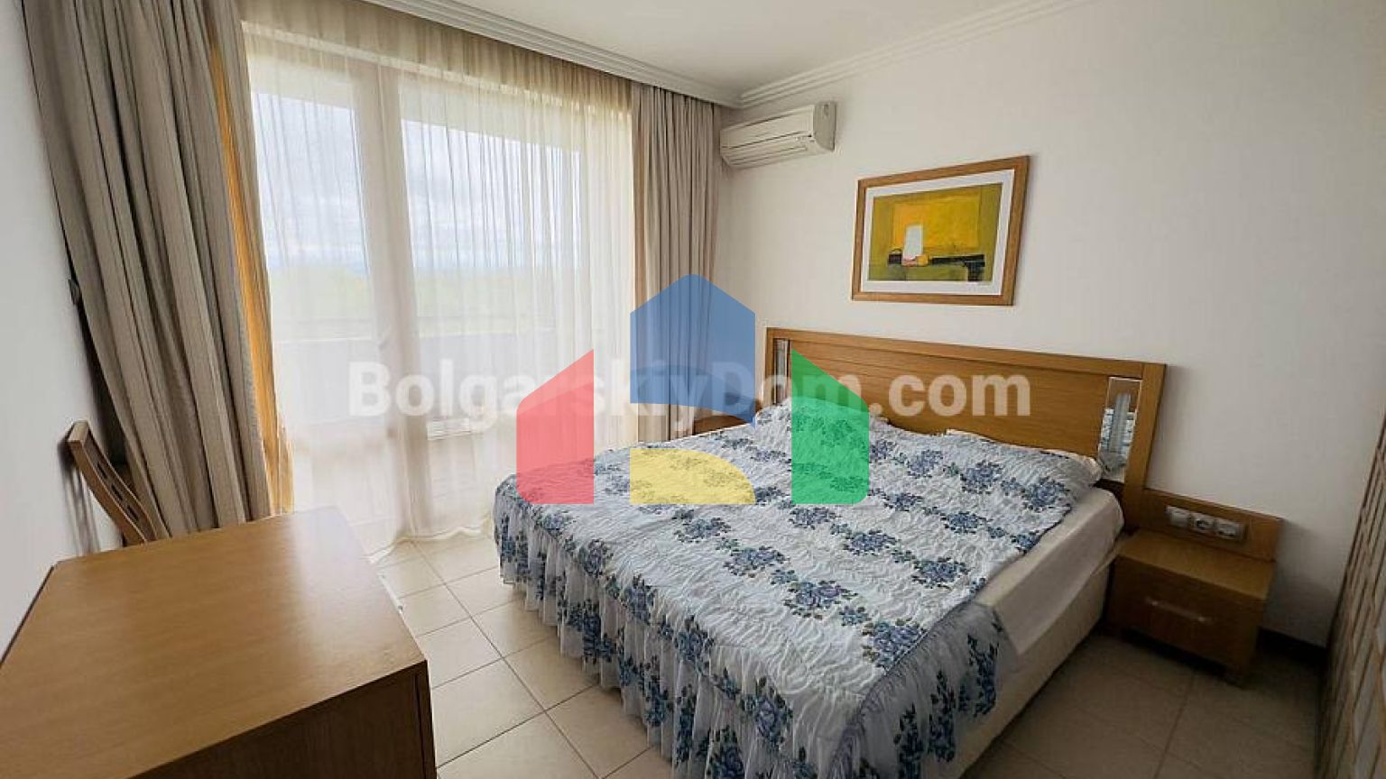 Квартира-студія в Емеральд