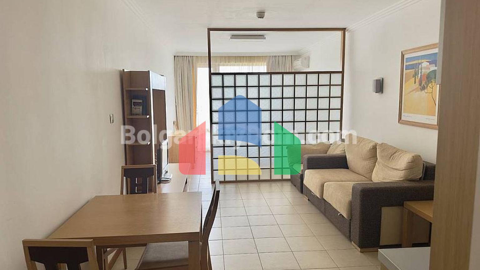 Квартира-студія в Емеральд