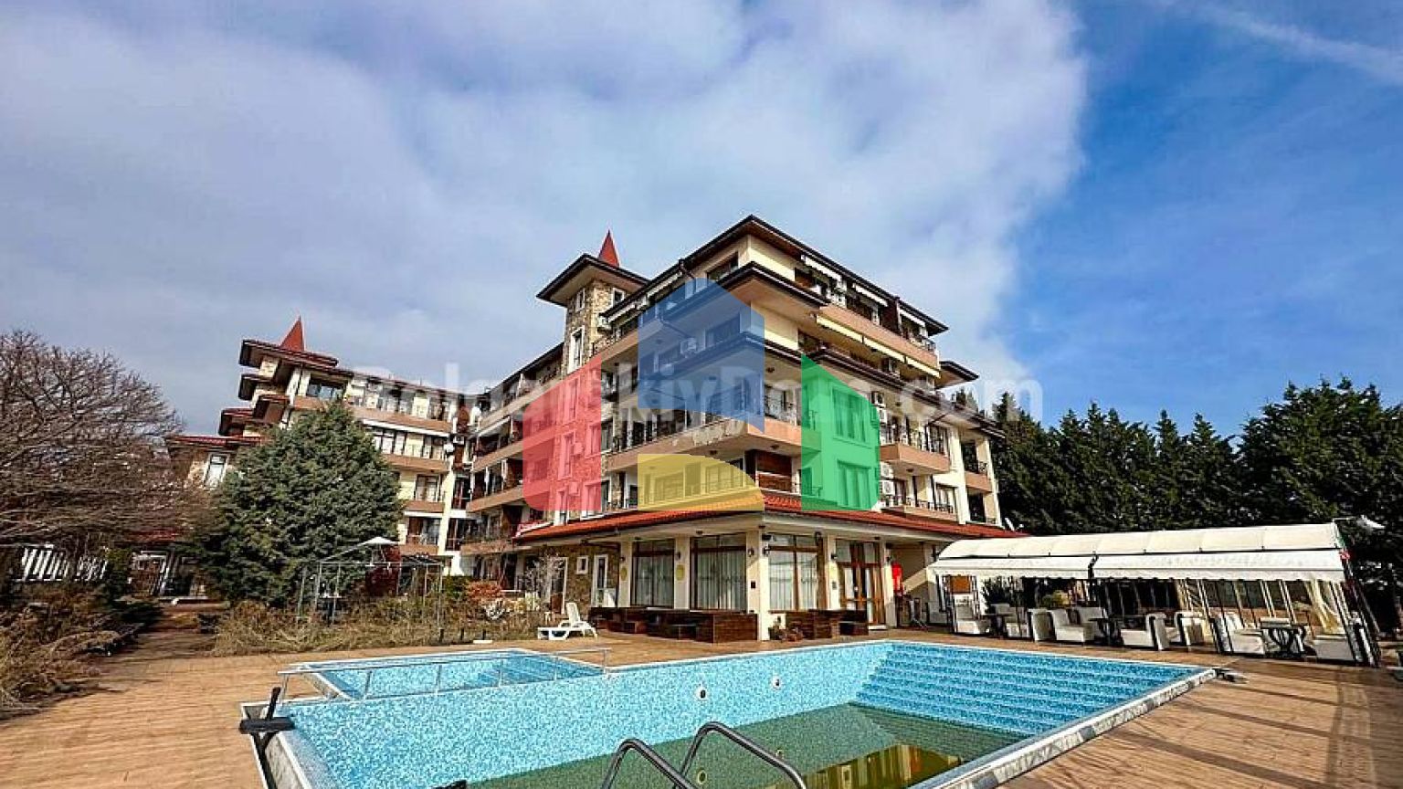 Двокімнатна квартира в Річ 3