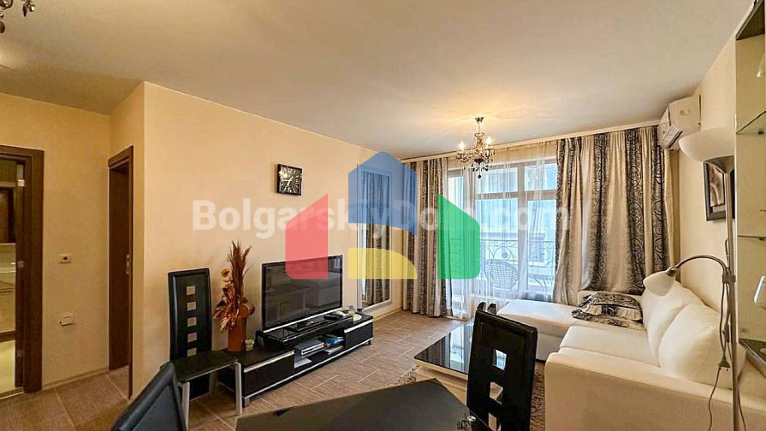 Двокімнатна квартира в Річ 3