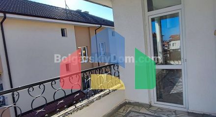 Будинок у Равді