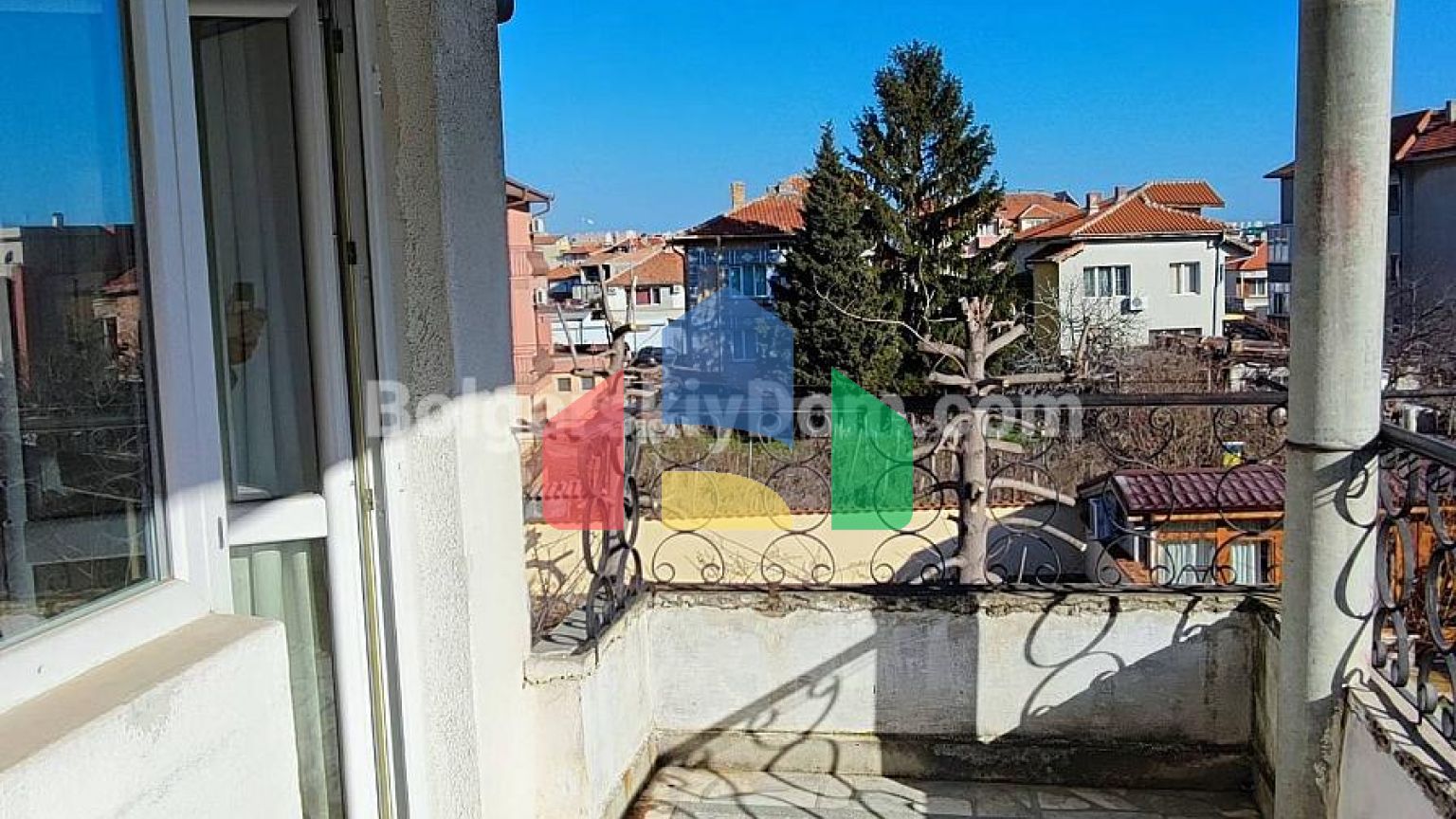 Будинок у Равді