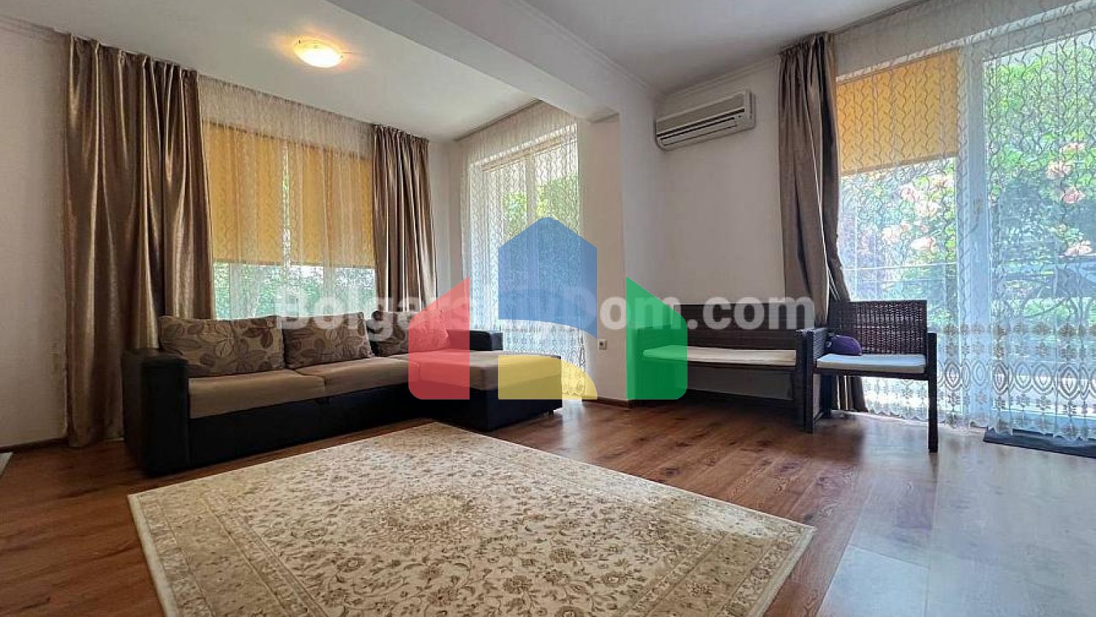 Двокімнатна квартира в Вілла Катерина