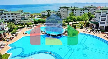 Трикімнатна квартира в Емеральд Резорт