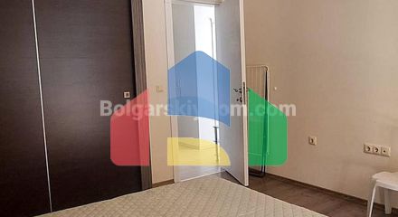 Трикімнатна квартира в Річ 2