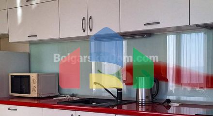 Трикімнатна квартира в Річ 2