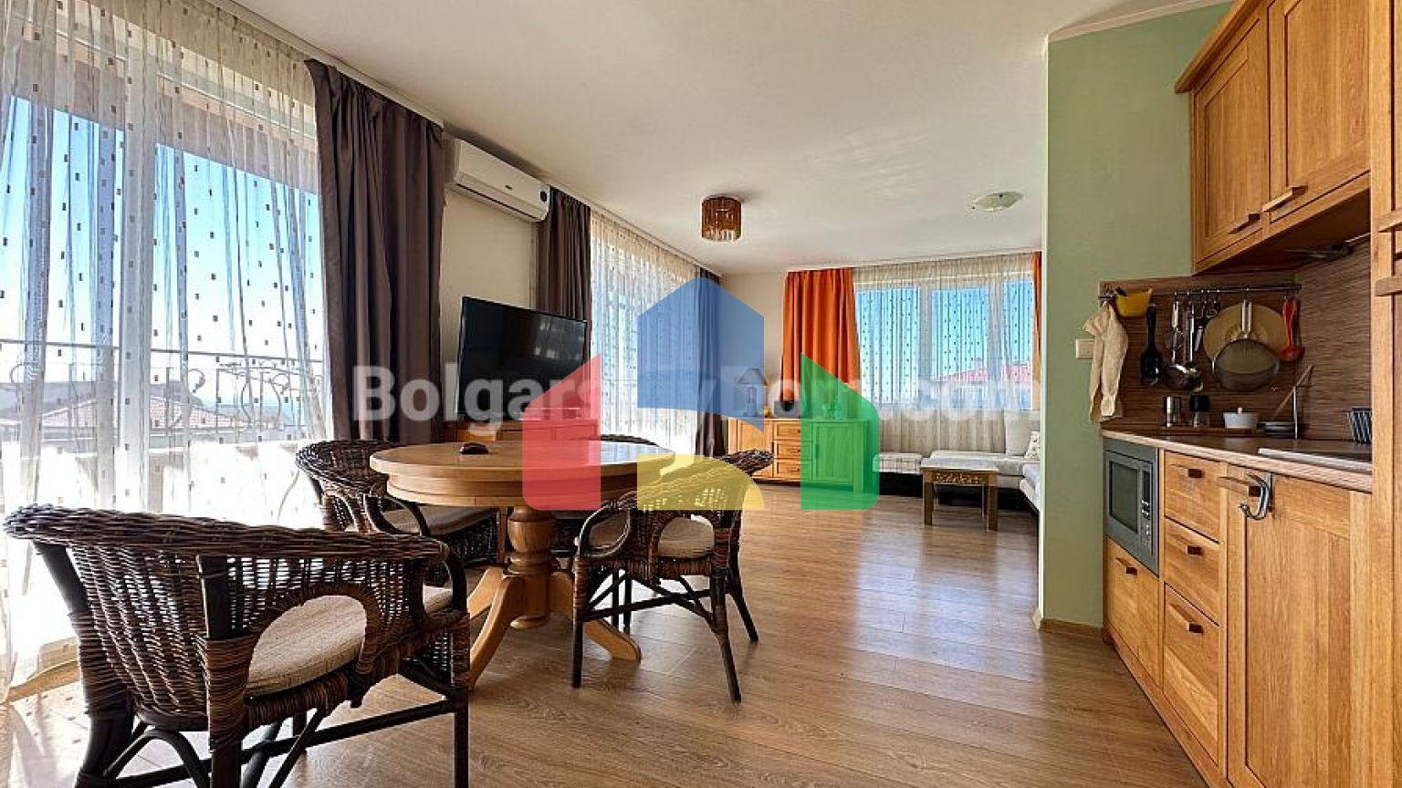 Двухкомнатная квартира в Лайфстайл 3