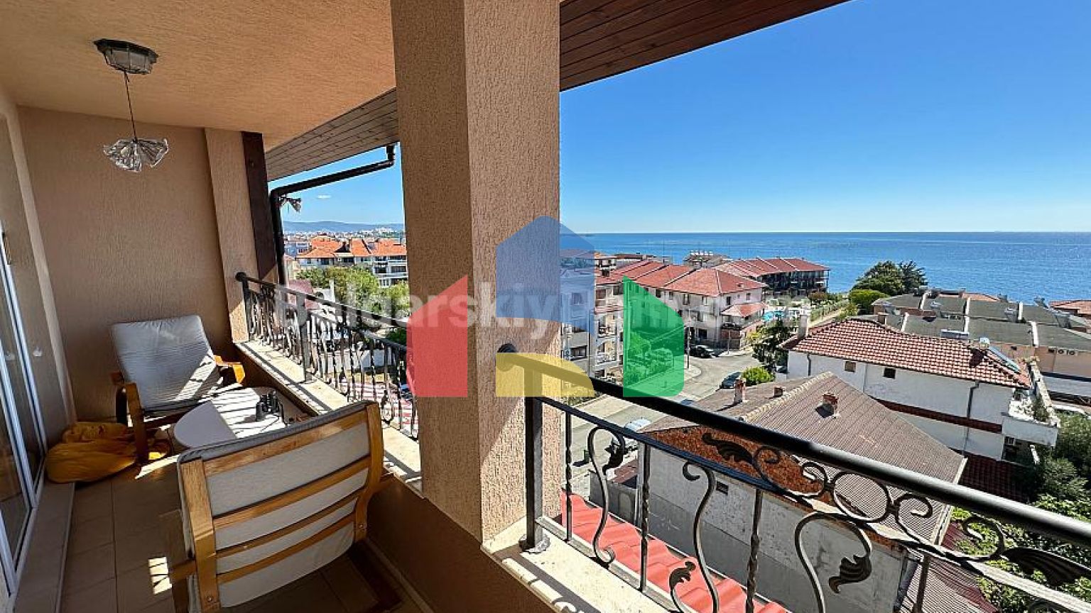 Двухкомнатная квартира в Лайфстайл 3