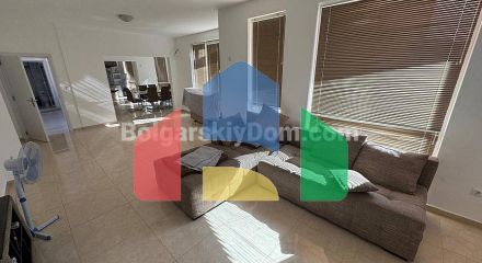 Будинок у Равді