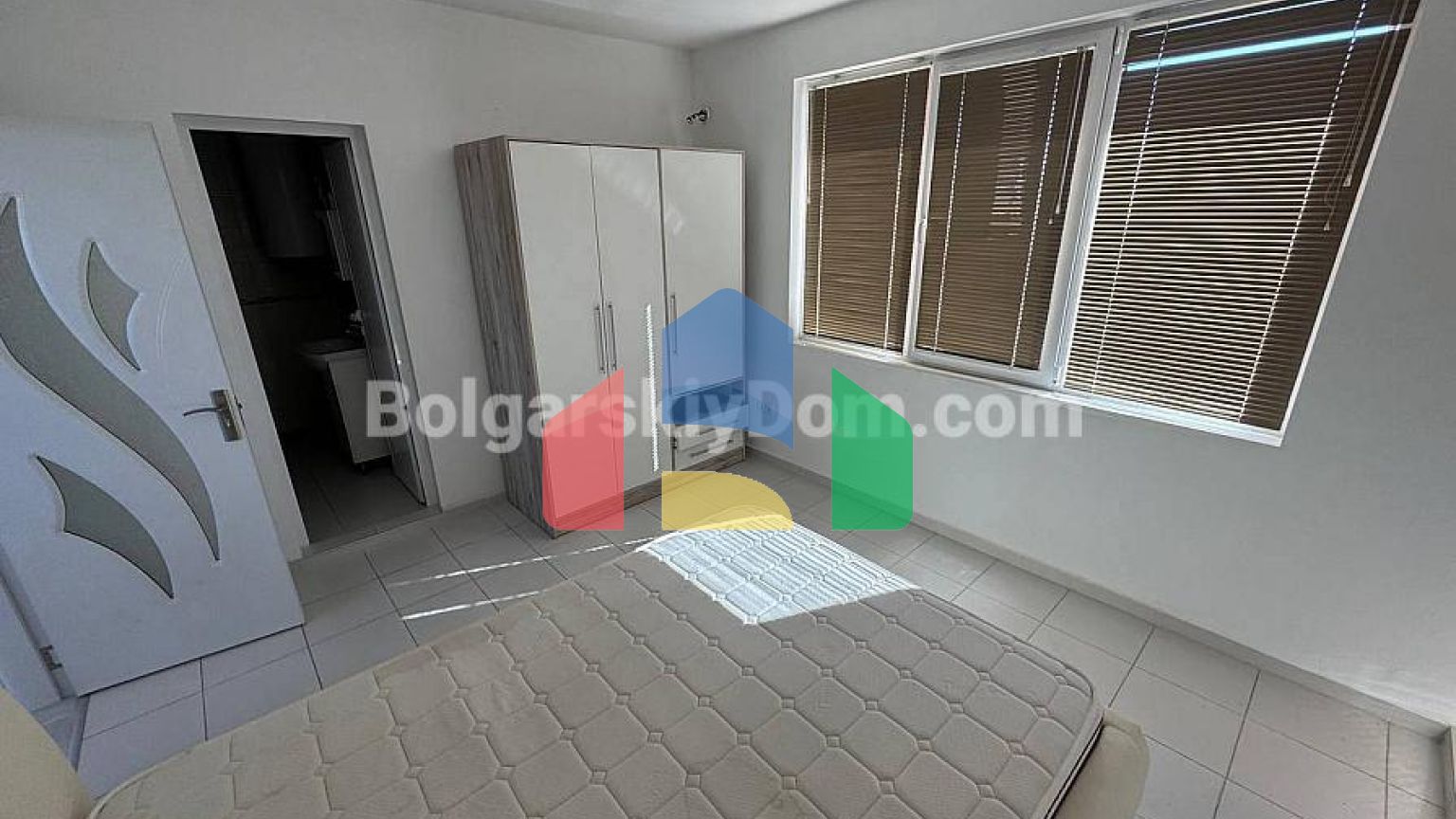 Будинок у Равді