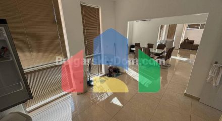 Будинок у Равді