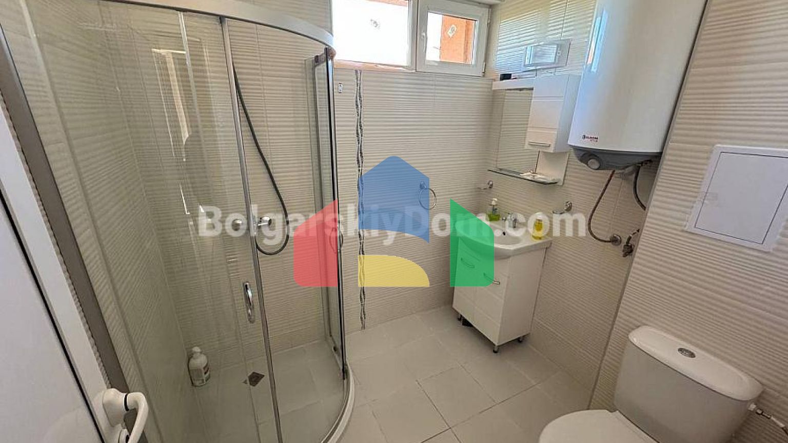 Будинок у Равді