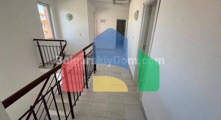 Будинок у Равді