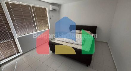 Будинок у Равді