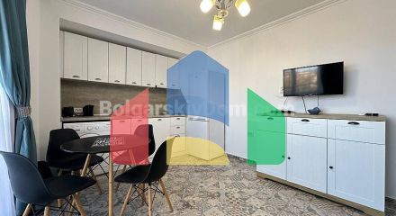 Двухкомнатная квартира в Равде