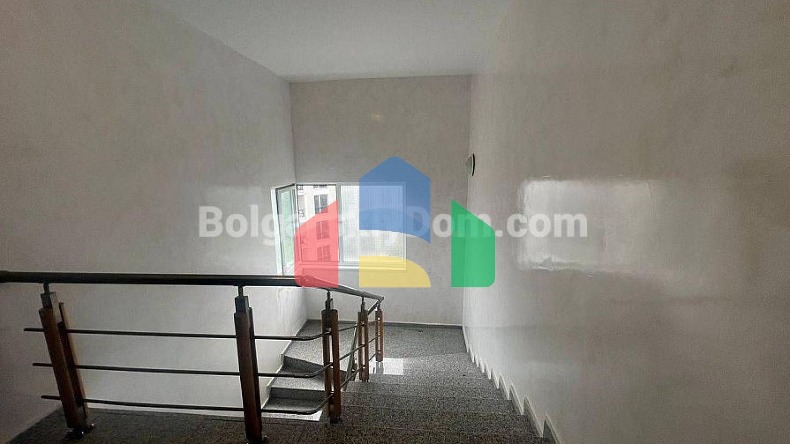 Двухкомнатная квартира в Равде