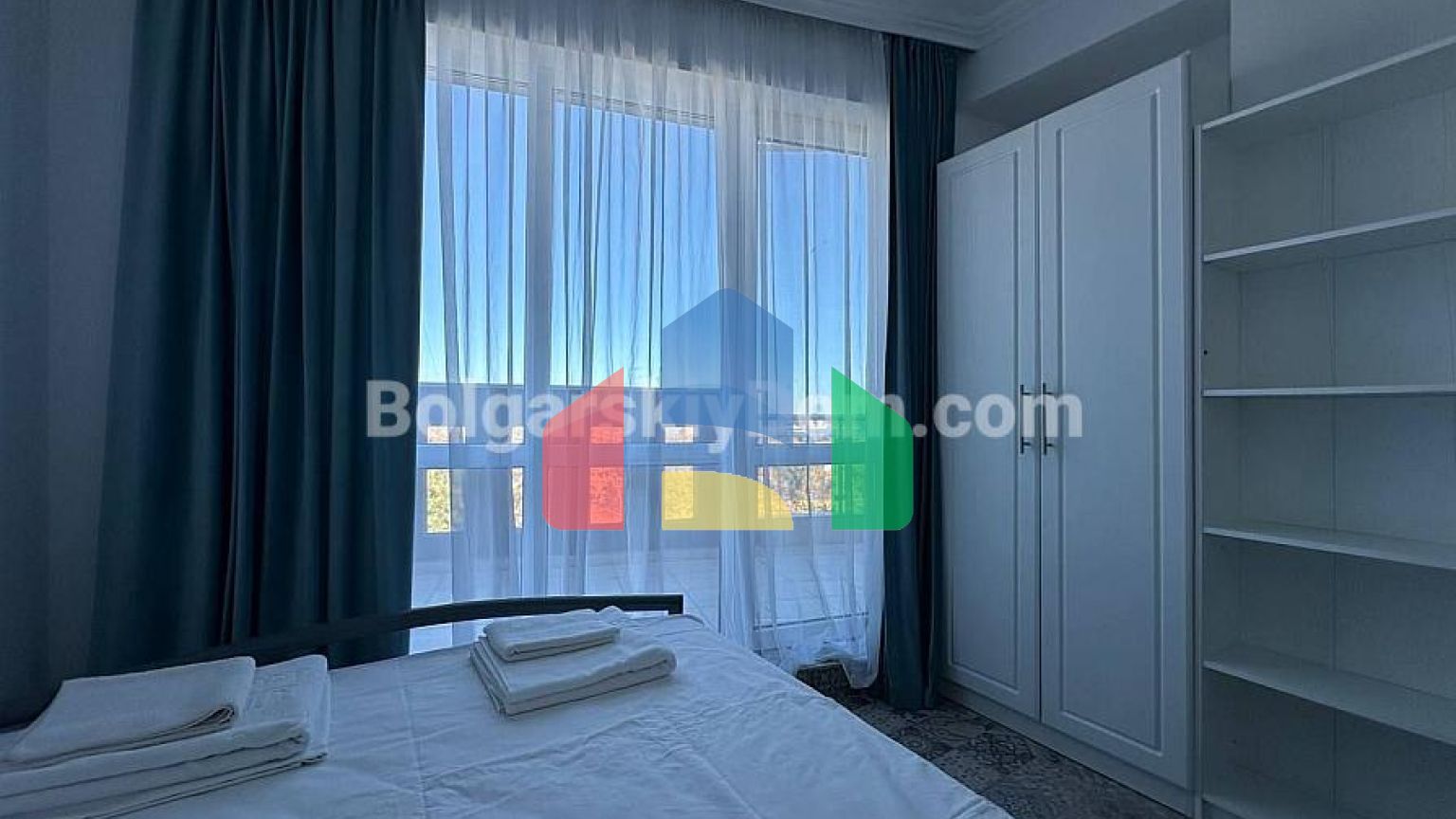 Двухкомнатная квартира в Равде