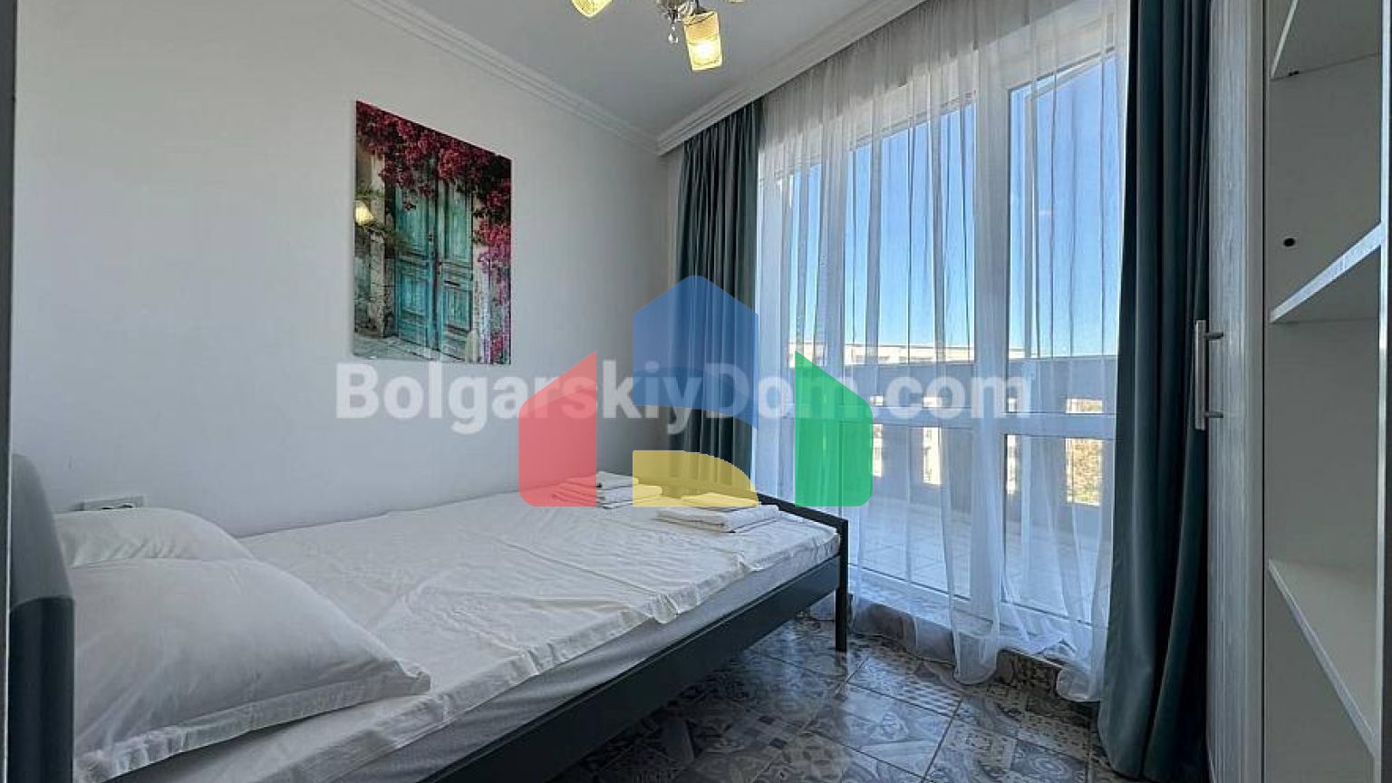 Двухкомнатная квартира в Равде