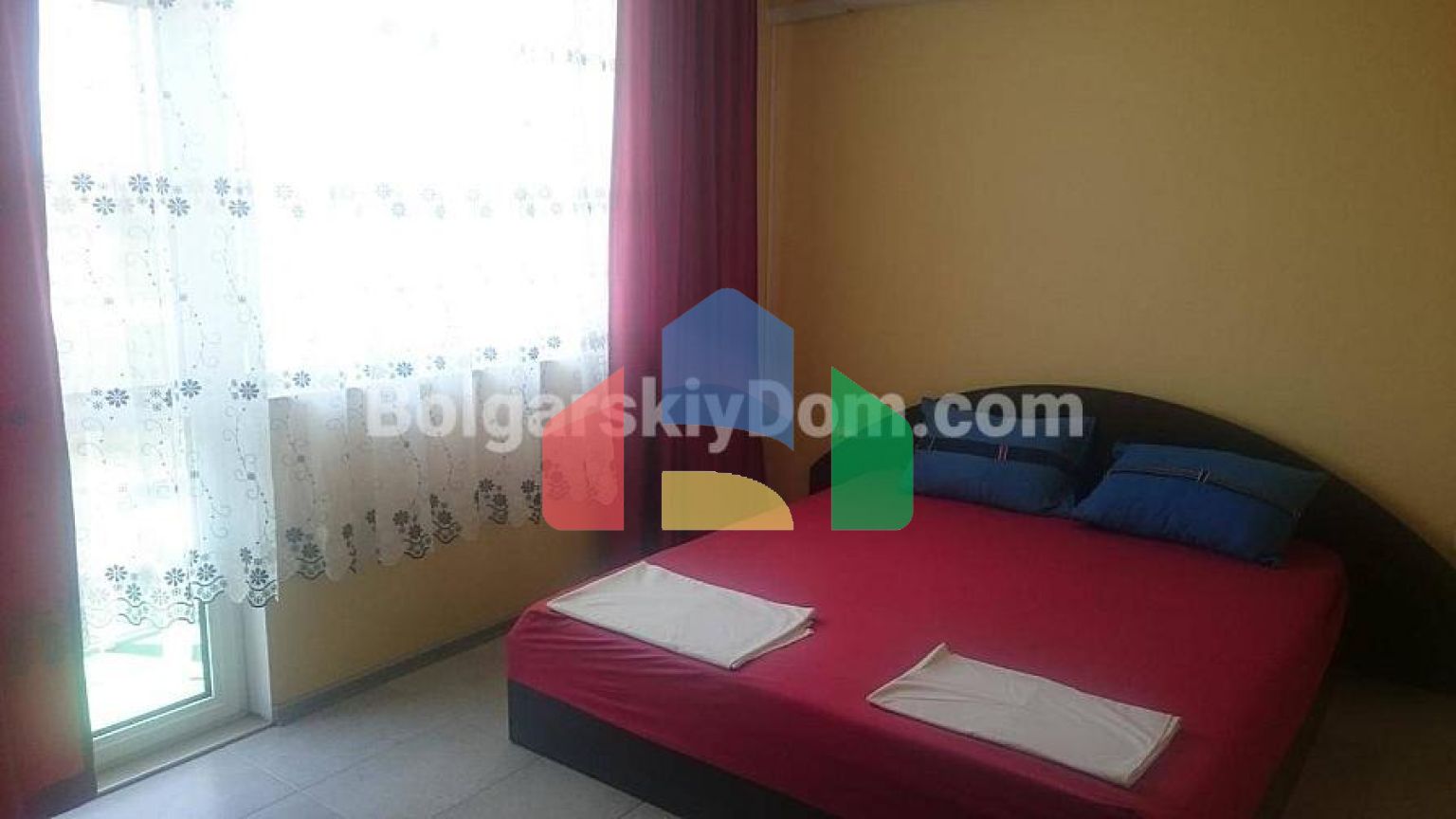 Гостьовий будинок в Равді