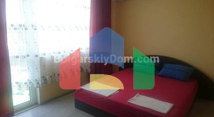 Гостьовий будинок в Равді