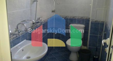 Гостьовий будинок в Равді