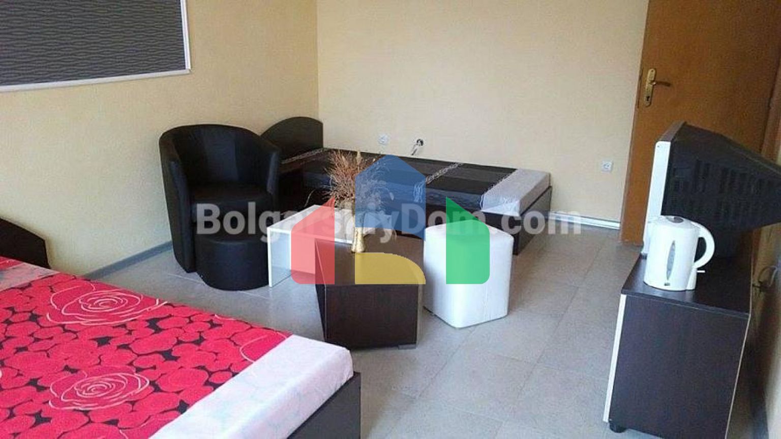 Гостьовий будинок в Равді