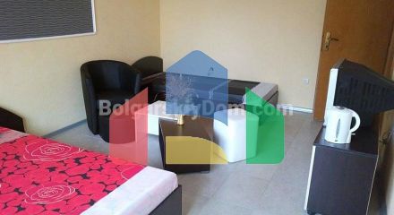 Гостьовий будинок в Равді