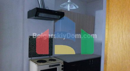 Гостьовий будинок в Равді