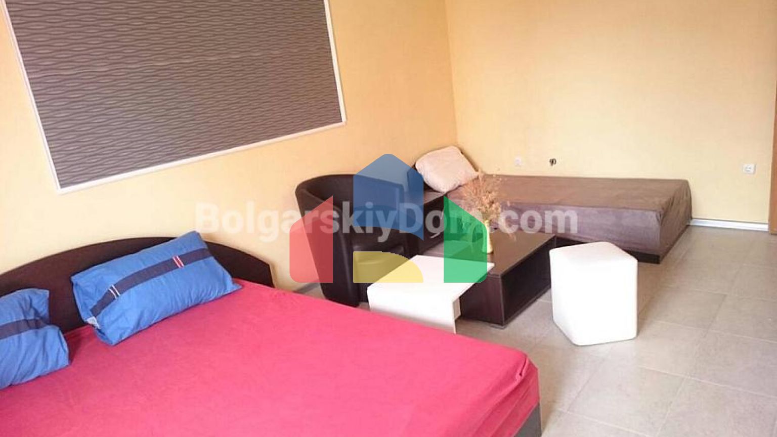 Гостьовий будинок в Равді